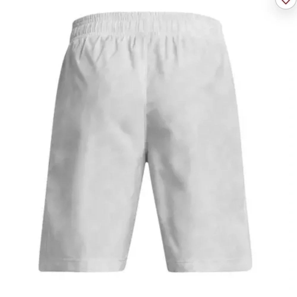 NWT Under Armour Big Boys' Woven Printed Shorts -Grey